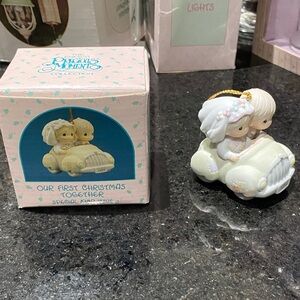 Precious Moments Couple in Car Figurine.Our first Christmas together!
